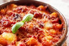Ñoquis a la sorrentina Una receta simple y en pocos minutos para sorprender a todos. Foto: Shutterstock