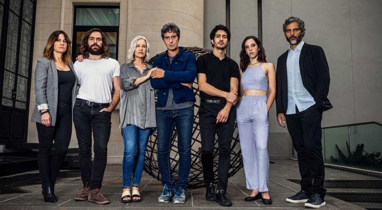 Elenco de El reino. Foto: Pablo Franco/Netflix