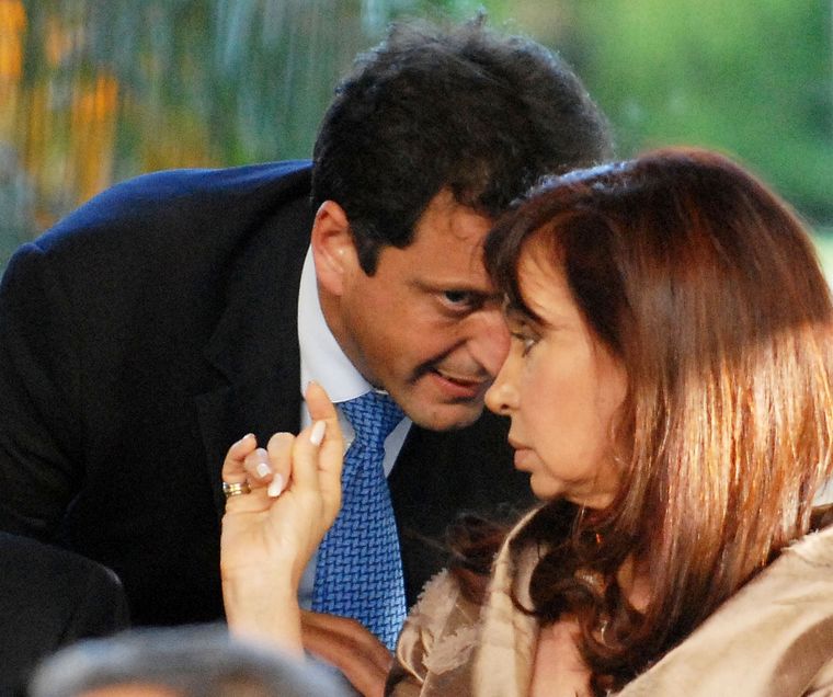 Sergio Massa y el Frente Renovador no le van a soltar la mano Cristina y salen a cuestionar la intromisión de la justicia en el proceso electoral de la provincia de Buenos Aires.