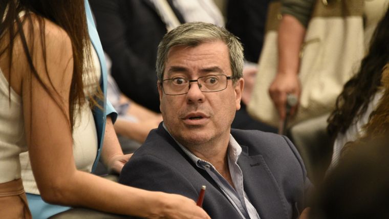 El diputado de UxP consideró que Javier Milei quiere subordinar a los gobiernos provinciales Foto: Juan Mateo Aberastain / MDZ