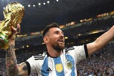 La Copa falsa con la que Messi celebró en Qatar. Foto: Instagram