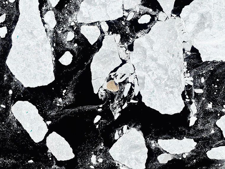 Imagen satelital del epicentro de la graciosa guerra... ¿la ves?