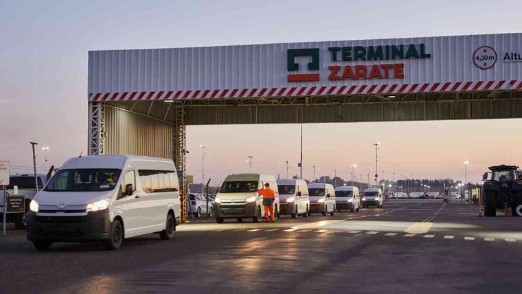 Toyota inició las exportaciones de Hiace a Brasil&nbsp;