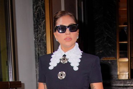 Lady Gaga sorprende en NY con el regreso de sus antiguos looks Foto: Vogue