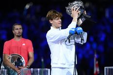 Sinner se consagró bicampeón del Australian Open. Foto: EFE