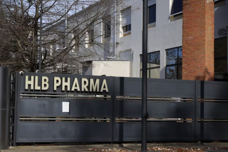 Una médica infectóloga relató como denunciaron a HLB Pharma por un lote contaminado.