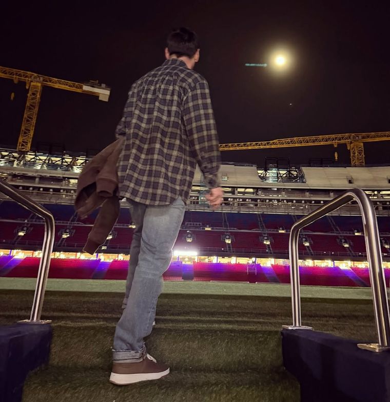 Messi sería homenajeado por Barcelona una vez que finalicen las obras del Camp Nou.