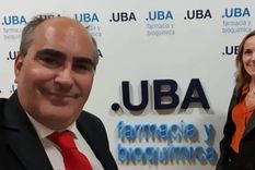 Eliana Tolosa junto a Carlos Suarez, su esposo, también forma parte de la industria farmacéutica. Foto: ET. Eliana Tolosa junto a Carlos Suarez, su esposo, también forma parte de la industria farmacéutica. Foto: ET.