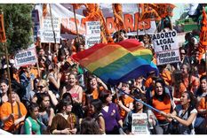 basta de violencia y aborto libre, el pedido del encuentro de mujeres