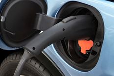 El Gobierno apunta a promover el uso de los autos eléctricos mediante beneficios impositivos. Foto: foroambiental.net