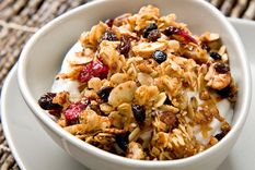 ¡Granola con semillas, avena y frutos secos en 5 pasos!
