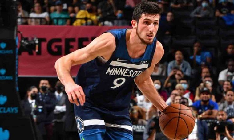 Leandro Bolmaro jugará en el Iowa Wolves. Foto: Minnesota Timberwolves