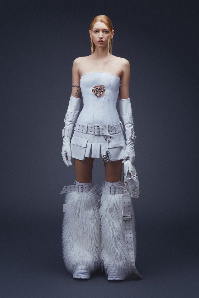 Este invierno, mantenete abrigado y a la moda con las polainas de peluche, te contamos cuáles son las que están en tendencia Foto: @modlook