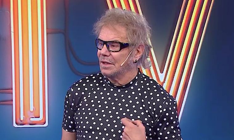 Beto Casella desembarcó en canal América con nuevo programa. Foto: captura de video América TV.