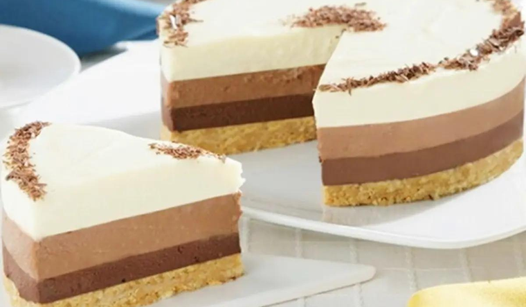 Tarta de tres chocolates: la dulce armonía de los sabores Foto: Placer al plato