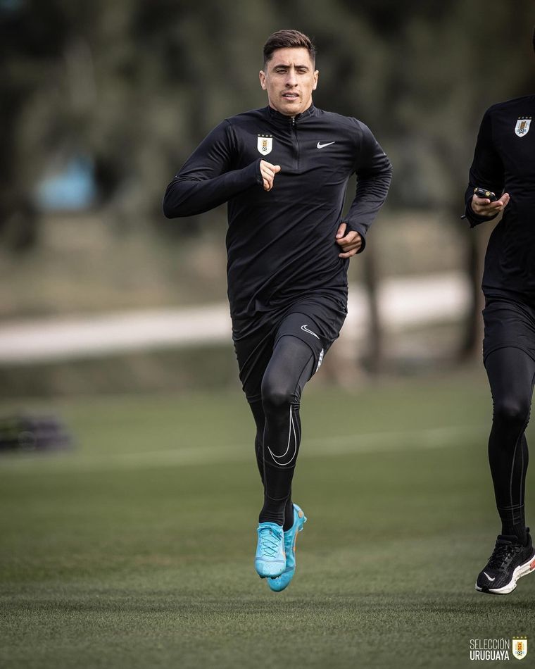 El representante del delantero de Boca cuestionó al DT de la Celeste por no convocarlo a 96 días del Mundial 2026. El representante del delantero de Boca cuestionó al DT de la Celeste por no convocarlo a 96 días del Mundial 2026.