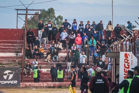 escala la polemica: la liga mendocina y lujan emitieron duros comunicados tras los incidentes escala la polemica: la liga mendocina y lujan emitieron duros comunicados tras los incidentes