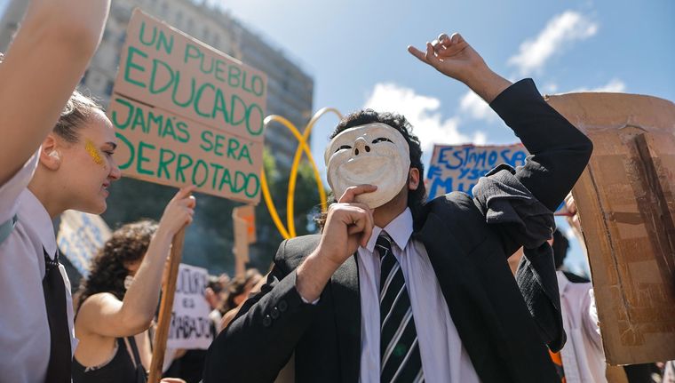 Manifestantes en el Congreso Foto: EFE