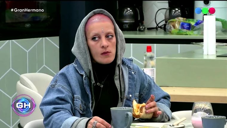 Furia golpeó a Arturo y piden su expulsión de Gran Hermano Foto: Captura de de video Telefe