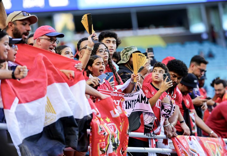 Los hinchas de Al Ahly de Egipto concurrieron en gran número al Hard Rock Stadium de Miami Los hinchas de Al Ahly de Egipto concurrieron en gran número al Hard Rock Stadium de Miami