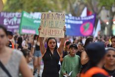 25 de noviembre, Día de la Eliminación de la Violencia contra las Mujeres. Foto: Santiago Tagua / MDZ 25 de noviembre, Día de la Eliminación de la Violencia contra las Mujeres. Foto: Santiago Tagua / MDZ