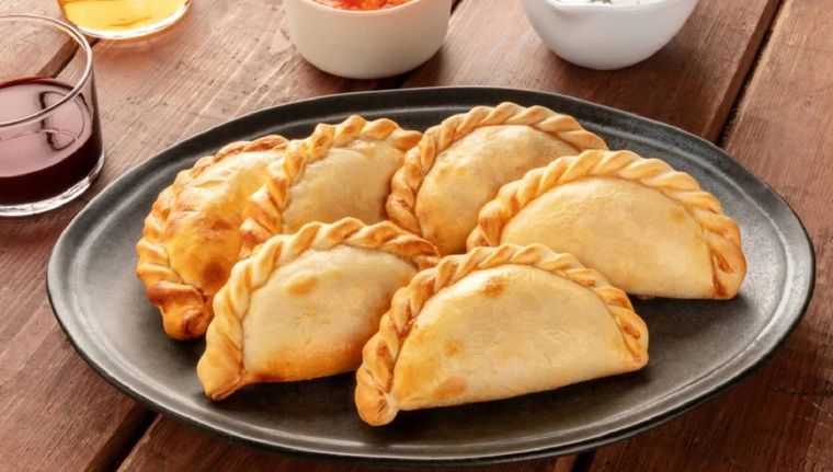 Cómo hacer unas deliciosas empanadas de calabaza, choclo y queso (Shutterstock).