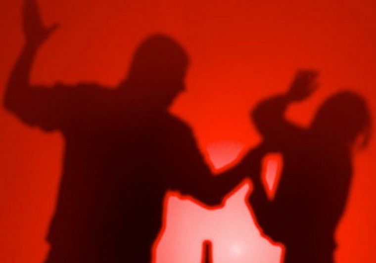 Alertan por los noviazgos violentos en Rosario.