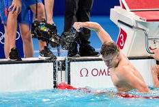 Léon Marchand, una de las máximas figuras de París 2024. Foto: @leon_marchand Léon Marchand, una de las máximas figuras de París 2024. Foto: @leon_marchand