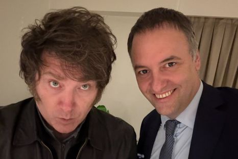 Manuel Adorni y Javier Milei se reunieron en Olivos Manuel Adorni y Javier Milei se reunieron en Olivos