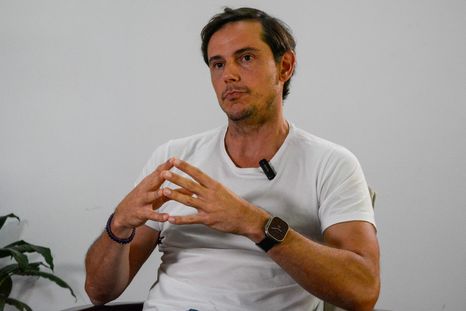 Un diputado misionero por la LLA se olvidó de sus orígenes al rechazar los subsidios para los clubes de barrios. Un diputado misionero por la LLA se olvidó de sus orígenes al rechazar los subsidios para los clubes de barrios.