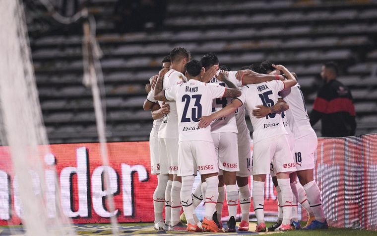 Vigo llegó al Rojo en 2022 y jugó 49 partidos. Foto: CA Independiente