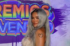 Karol G fue la gran ganadora de los premios Juventud 2021 Foto: Los 40
