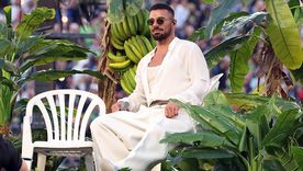 Ricky Martin apareció sentado en una de estas sillas en el espectáculo de medio tiempo de Bad Bunny en el último Super Bowl. Ricky Martin apareció sentado en una de estas sillas en el espectáculo de medio tiempo de Bad Bunny en el último Super Bowl.