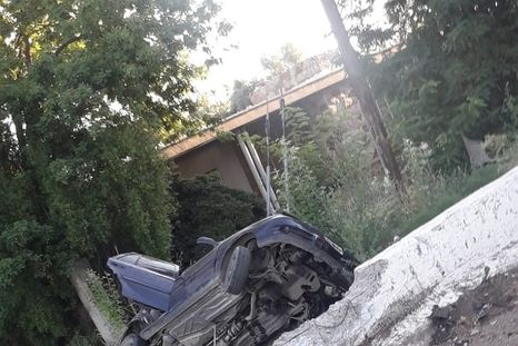 Así quedó el vehículo de los turistas fallecidos Foto: Diario San Rafael
