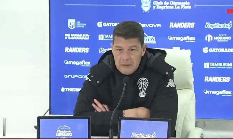 Sebastián Battaglia se lamentó por el partido perdido.