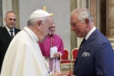 El Rey Carlos III viajó a la Ciudad del Vaticano para visitar al Papa Francisco Foto: X El Rey Carlos III viajó a la Ciudad del Vaticano para visitar al Papa Francisco Foto: X