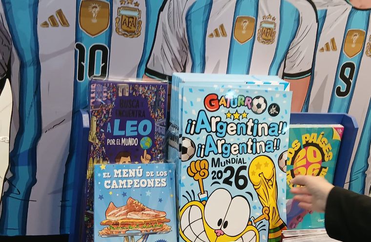 Los libros relacionados al fútbol arrasaron en ventas.