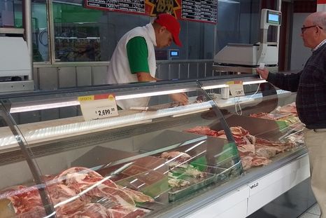 Además de la de pobreza, la línea de indigencia creció en un 0,3%. Además de la de pobreza, la línea de indigencia creció en un 0,3%.