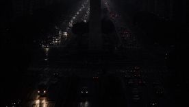 Los vecinos le sacaron fotos al Obelisco sin luz en medio del masivo apagón en el AMBA.