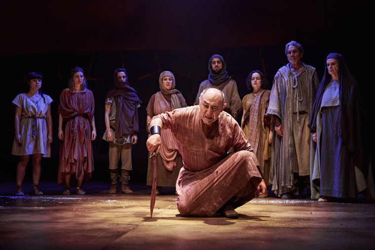 España se sube a los teatros porteños. España se sube a los teatros porteños.