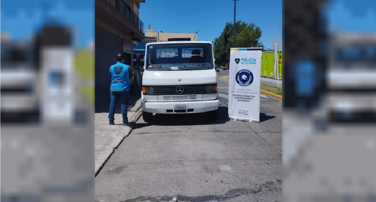 El vehículo robado. Foto: NA.