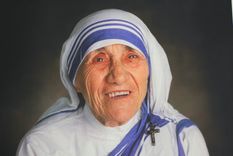 ?cuando la madre teresa te miraba era como si nadie mas existiera en el mundo?