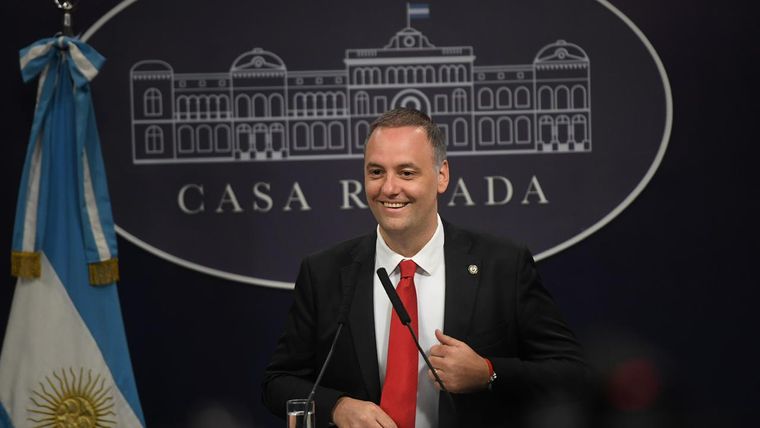 Manuel Adorni, cada vez más complicado en la Justicia. Manuel Adorni, cada vez más complicado en la Justicia.