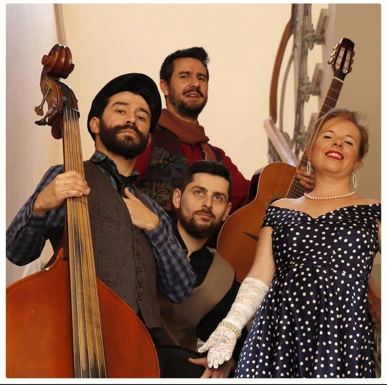 París en Mendoza se celebrará en el Cine Teatro Plaza de Godoy Cruz. París en Mendoza se celebrará en el Cine Teatro Plaza de Godoy Cruz.