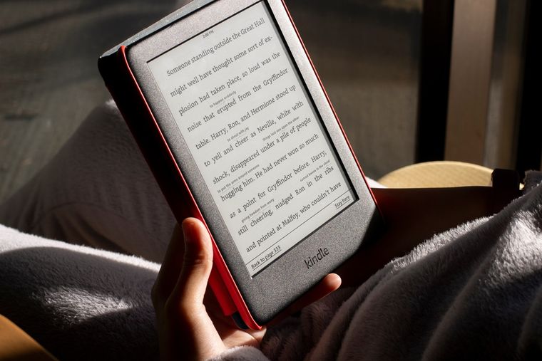 El espaciado personalizable en Kindle ofrece más opciones inclusivas. El espaciado personalizable en Kindle ofrece más opciones inclusivas.