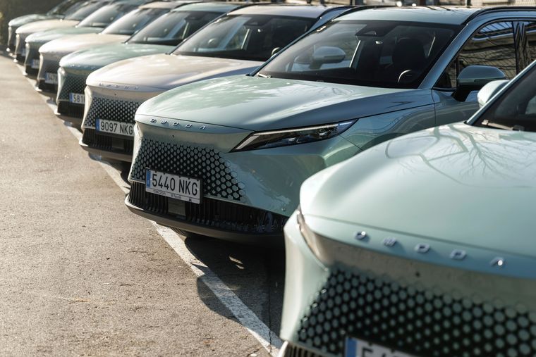 Dos marcas chinas superan las 25.000 unidades vendidas en 2026 y crecen hasta un 80%