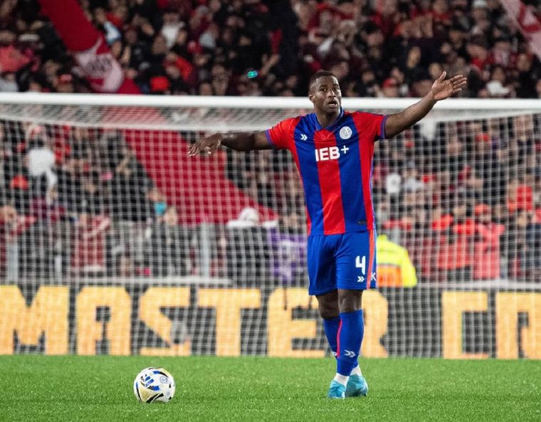 Jhohan Romaña no se presentó a las prácticas en San Lorenzo. Jhohan Romaña no se presentó a las prácticas en San Lorenzo.