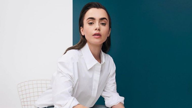 Lily Collins En Japón Foto: @lilyjcollins