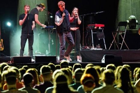 Tim Bendzko actuó durante los tres conciertos.