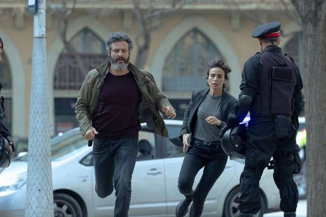 La serie de Netflix que no te vas a querer perder es una adaptación de la novela El verdugo de Gaudí. La serie de Netflix que no te vas a querer perder es una adaptación de la novela El verdugo de Gaudí.